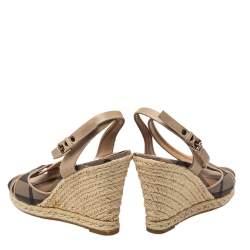 Pre Owned صندل بربري جلد وكانفاس مقوى أسود وبيج سير كاحل كعب روكي إسبادريل مقاس 40 