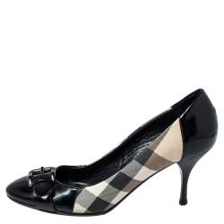 Pre Owned Burberry Black Nova Check Coated Canvas and Patent Leather Buckle Round Toe Pumps Size 38