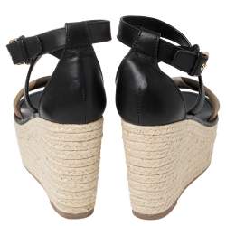 مملوكة مسبقًا صندل كعب روكي بربري إسبادريل كانفاس كاروهات نوفا وجلد أسود بنعل سميك مقاس 38.5