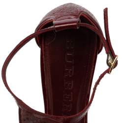 Burberry Burgundy Snakeskin And Patent Leather T-strap Sandals Size 37