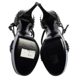 مملوكة مسبقًا صندل بربري نعل سميك مرصع سيور متعاكسة جلد أسود مقاس 39.5