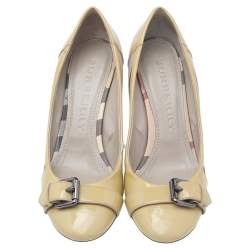 Pre Owned Burberry Beige Nova Check Coated Canvas And  Patent Leather Buckle Round Toe Pumps Size 38