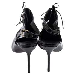 Pre Owned Burberry Black Patent Leather Buckton Pointed-Toe Slingback Pumps Size 39