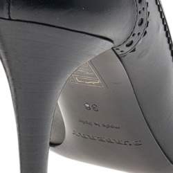 Pre Owned حذاء كعب عالي بربري جلد أسود مقدمة مفتوحة مقاس 38