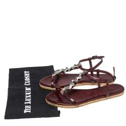 Pre Owned Burberry Burgundy Patent Leather and Nova Check Coated Canvas T-Strap Flat Sandals Size 38