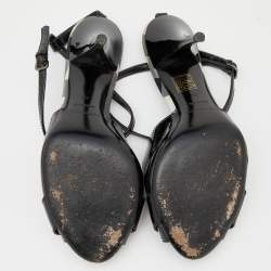 مملوكة مسبقًا صندل بربري جلد أسود لامع مقدمة مفتوحة فتحة كعب مقاس 39