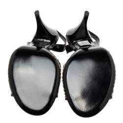 Pre Owned صندل بربري جلد لامع وكانفاس نوفا بيج /أسود فتحة كعب مقاس 38