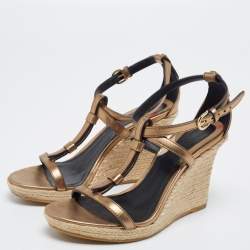 Pre Owned صندل بربري جلد برونزي ميتاليك كعب روكي إسبادريل مقاس 38.5