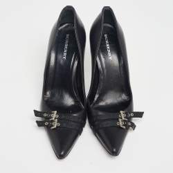 Pre Owned Burberry Black Leather Buckle Detail Pointed Toe Pumps Size 37