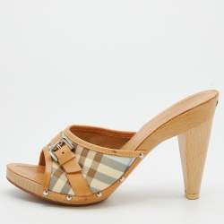 Pre Owned Burberry Beige/Light Blue PVC and Leather Mules Size 40