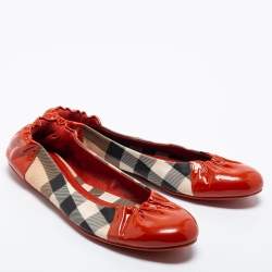 Pre Owned Burberry Orange Patent Leather and Nova Check Canvas Scrunch Ballet Flats Size 40.5