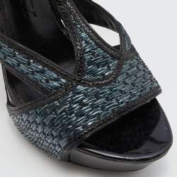 مملوكة مسبقًا Burberry Black/Green Leather and Woven Raffia T-Strap Platform Sandals Size 40