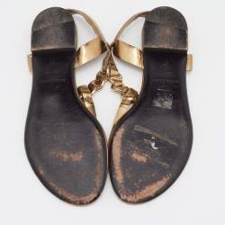 Pre Owned Burberry Gold Leather T Strap Flat Sandals Size 37 