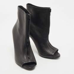 Pre Owned Burberry Black Leather Front Zipper Detail Peep Toe Ankle Booties Size 39