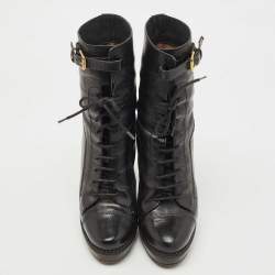 مملوكة مسبقًا Burberry Black Leather Platform Lace Up Booties Size 38