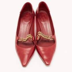 Pre Owned Burberry Red Leather Chain Embellished Pumps Size 38