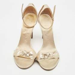 Pre Owned Burberry  Metallic Gold Leather Bow Ankle Strap Sandals Size 38.5