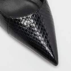مملوكة مسبقًا  Burberry Black Watersnake Leather Pointed Toe Wellton Pumps Size 38