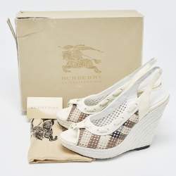 Burberry Cream Patent and Canvas Peep Toe Espadrilles Sandals Size 40