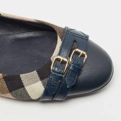 Burberry Beige/Navy Blue Canvas and Leather Buckle Ballet Flats Size 39