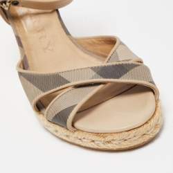 مملوكة مسبقًا Burberry Beige/Black Nova Check Canvas and Leather Espadrille Wedge Ankle Strap Sandals Size 38