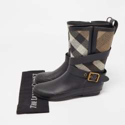 Pre Owned Burberry Black Nova Check Detail Belted Rain Boots Size 35