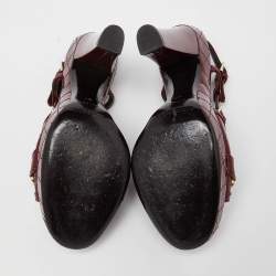 مملوكة مسبقًا Burberry Burgundy Quilted Patent Leather Buckle Detail Platform Slingback Sandals Size 37