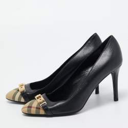 Pre Owned Burberry Black House Check Canvas and Leather Buckle Pumps Size 37