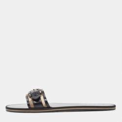 مملوكة مسبقًا Burberry Black/Beige Patent Leather and Check Canvas Flat Slides Size 40