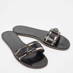 مملوكة مسبقًا Burberry Black/Beige Patent Leather and Check Canvas Flat Slides Size 40