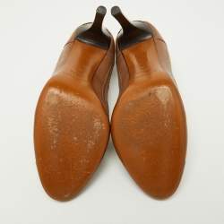 Pre Owned Burberry Brown Leather Round Toe Pumps Size 36