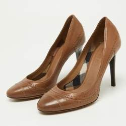 Pre Owned Burberry Brown Leather Round Toe Pumps Size 36