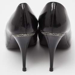 Burberry Black Patent Leather Round Toe Pumps Size 40