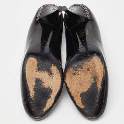 Burberry Black Patent Leather Round Toe Pumps Size 40