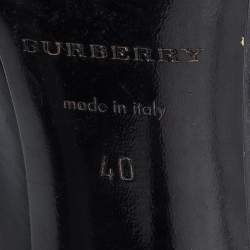 Burberry Black Patent Leather Round Toe Pumps Size 40