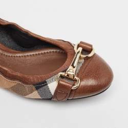 Burberry Brown Nova Check Canvas and Leather Scrunch Ballet Flats Size 35.5