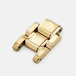Pre Owned Burberry Champagne Dial Gold Plated Stainless Steel The City Bu9134 Women's Wristwatch 34 mm