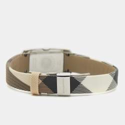 Pre Owned Burberry The Pioneer BU1062 Silver Stainless Steel Leather Women's Wristwatch 19.80 mm