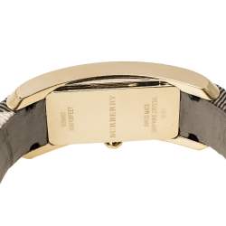 Pre Owned Burberry Beige Gold Plated Stainless Steel Canvas BU9407 Women's Wristwatch 25 mm