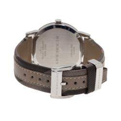 Pre Owned Burberry Cream Stainless Steel Heymarket Women's Wristwatch 38MM