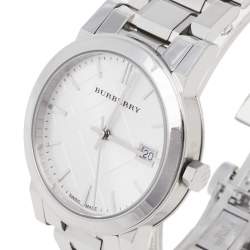 Pre Owned Burberry Silver Stainless Steel Check BU9100 Women's Wristwatch 34 mm