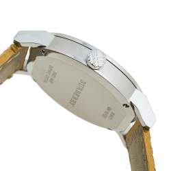مملوكة مسبقًا Burberry Silver Stainless Steel Leather Heritage BU9025 Women's Wristwatch 38 mm