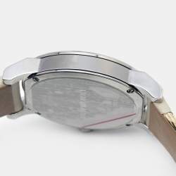 Pre Owned Burberry Silver Stainless Steel Leather The City BU9132 Women's Wristwatch 34 mm