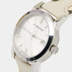 Pre Owned Burberry Silver Stainless Steel Leather The City BU9132 Women's Wristwatch 34 mm