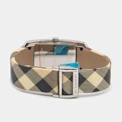 Pre Owned Burberry Silver Stainless Steel Nova Check Canvas BU9403 Women's Wristwatch 25 mm