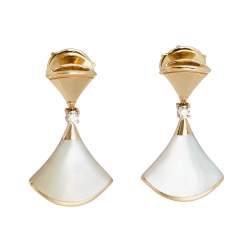 Pre Owned Bvlgari Divas' Dream Mother of Pearl Diamond 18K Yellow Gold Earrings