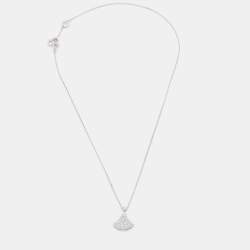 Pre Owned Bvlgari Divas' Dream Diamond 18k White Gold Pendant Necklace