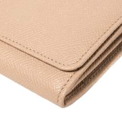 Pre Owned Bvlgari Beige Leather Logo Clip Continental Wallet
