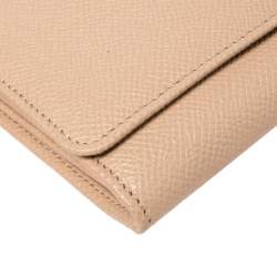 Pre Owned Bvlgari Beige Leather Logo Clip Continental Wallet