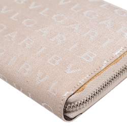 Pre Owned محفظة بلغاري سحاب ملتف كانفاس مميز بيج 